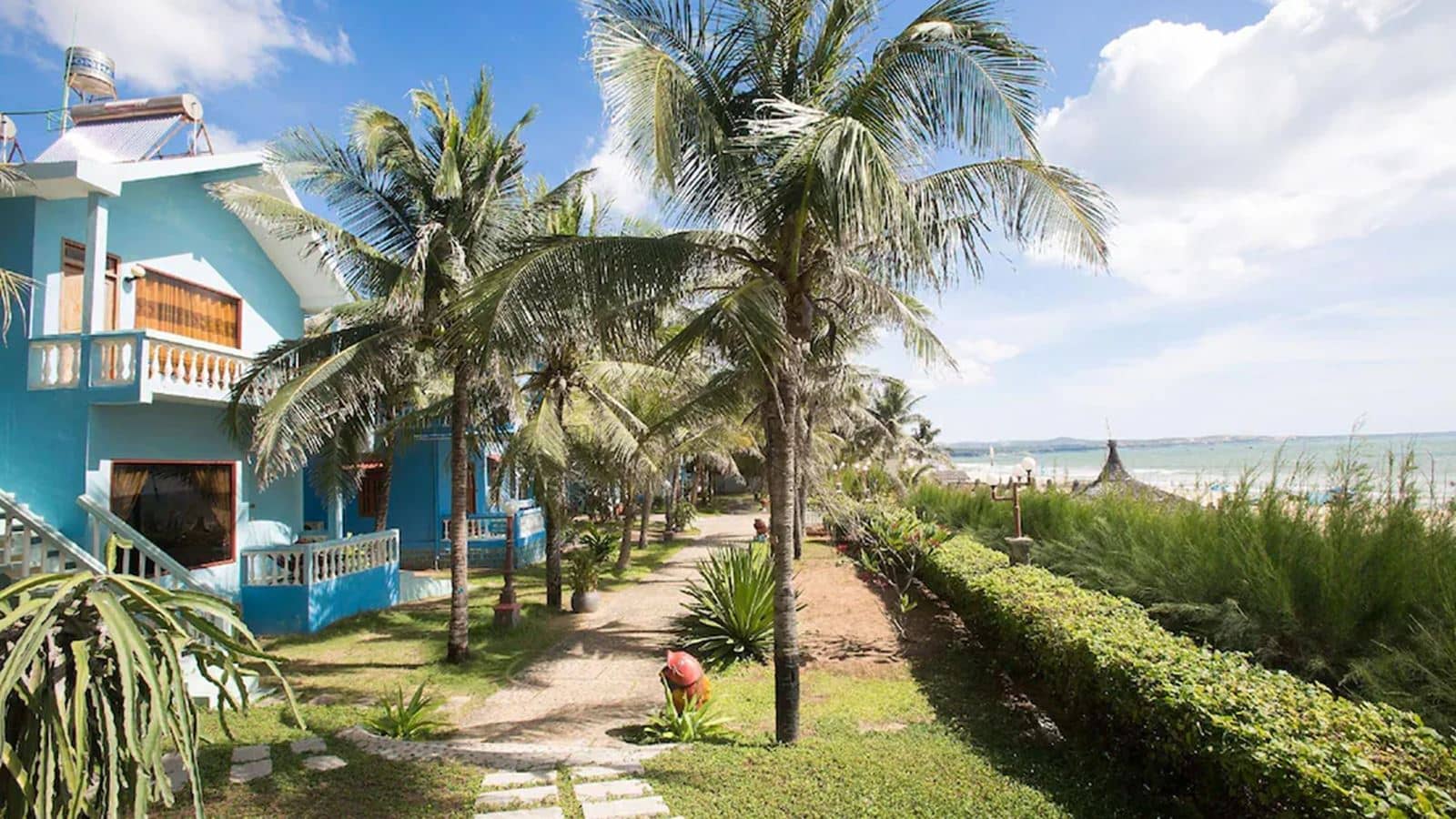rooms-deluxe-front-ocean-villa-with-terrace-child-without-extra-bed