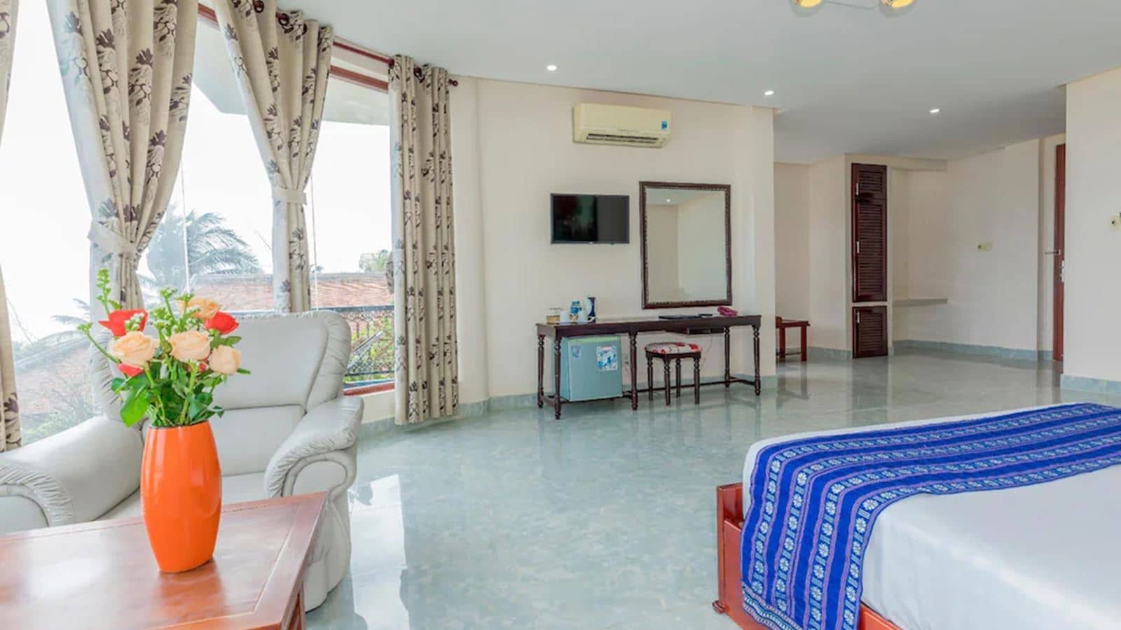 rooms-suite-room-front-ocean-view-child-without-extra-bed