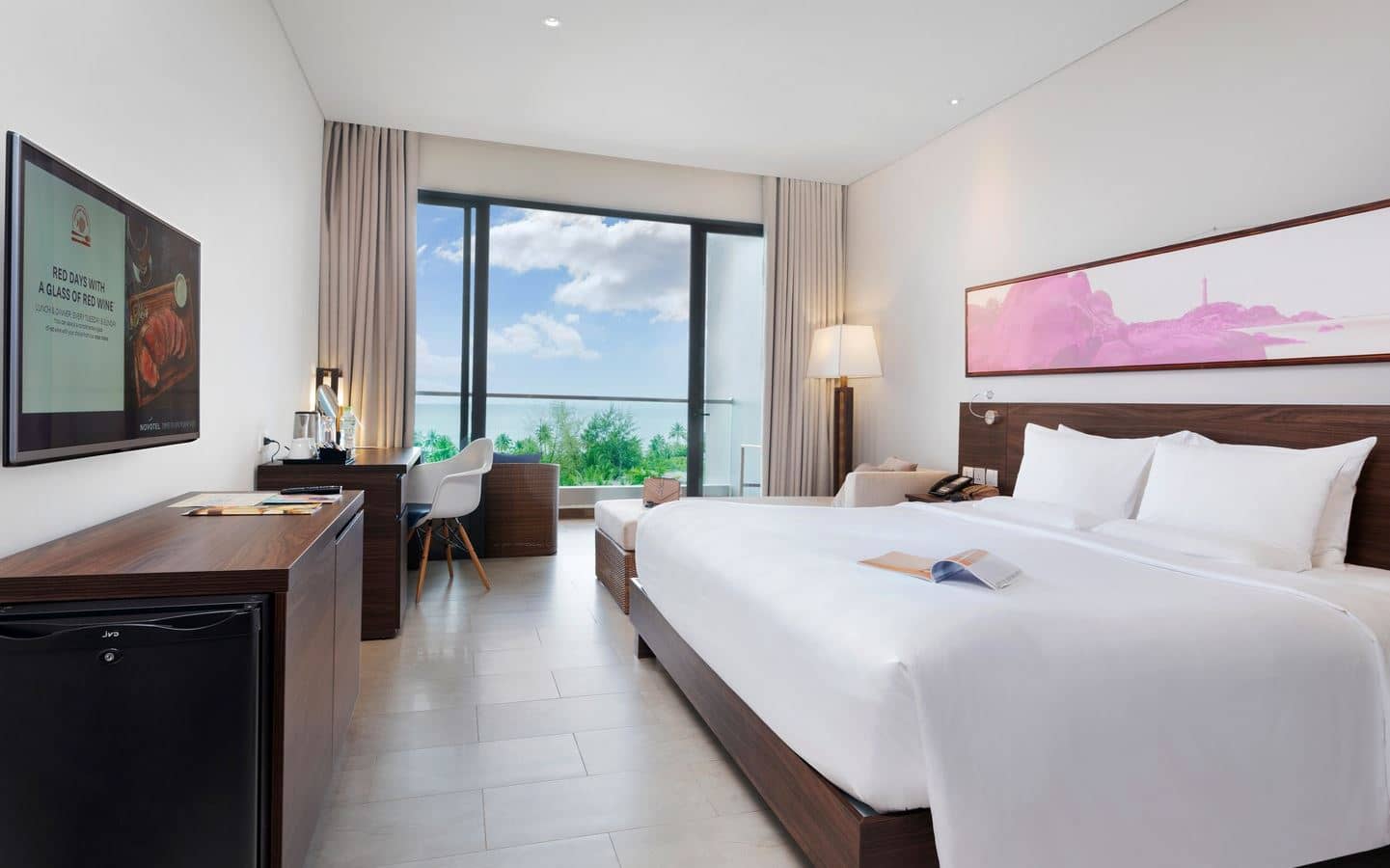 rooms-superior-ocean-view-balcony