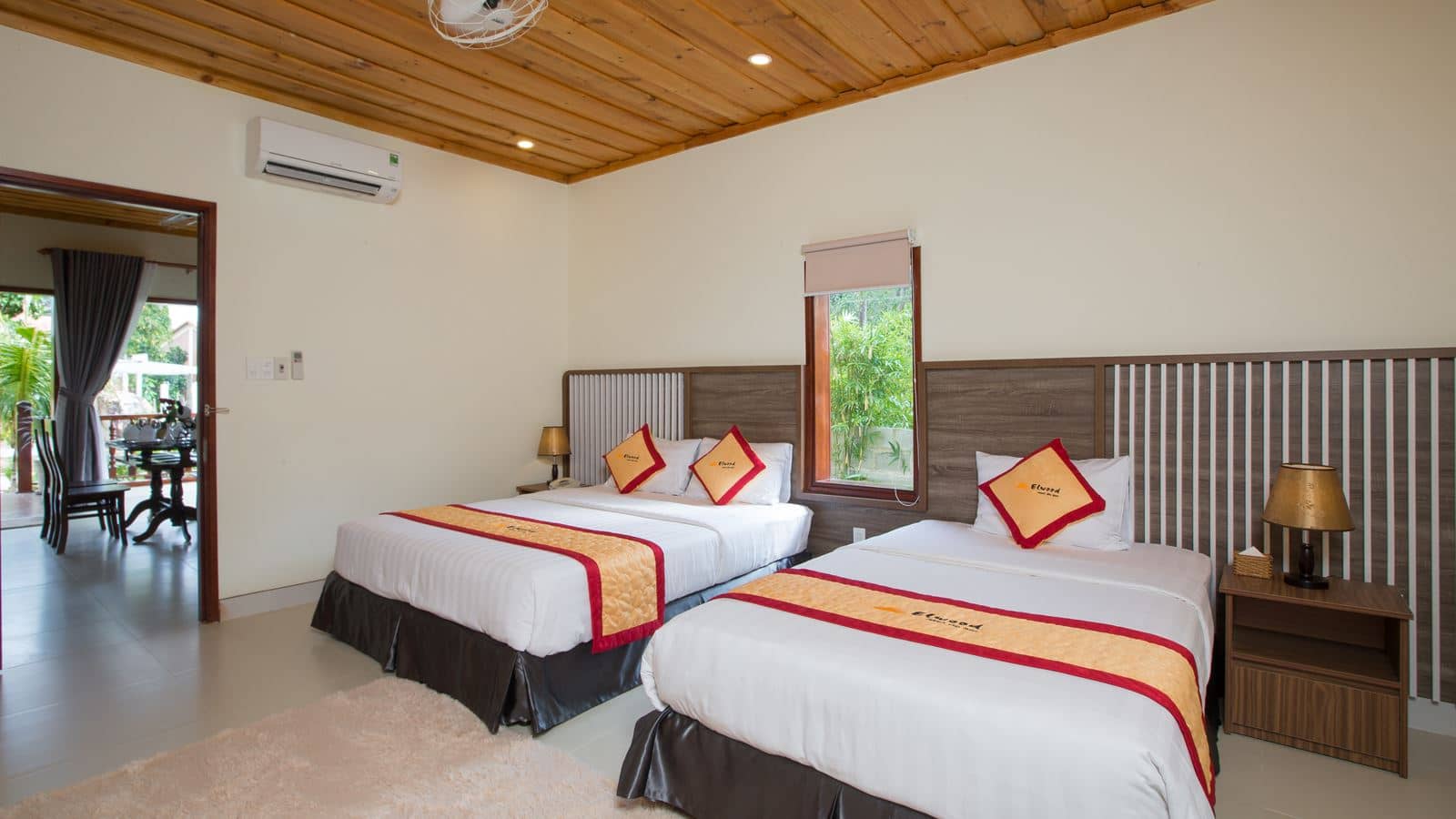 rooms-villa-2-bedrooms-garden-view-no-extra-bed