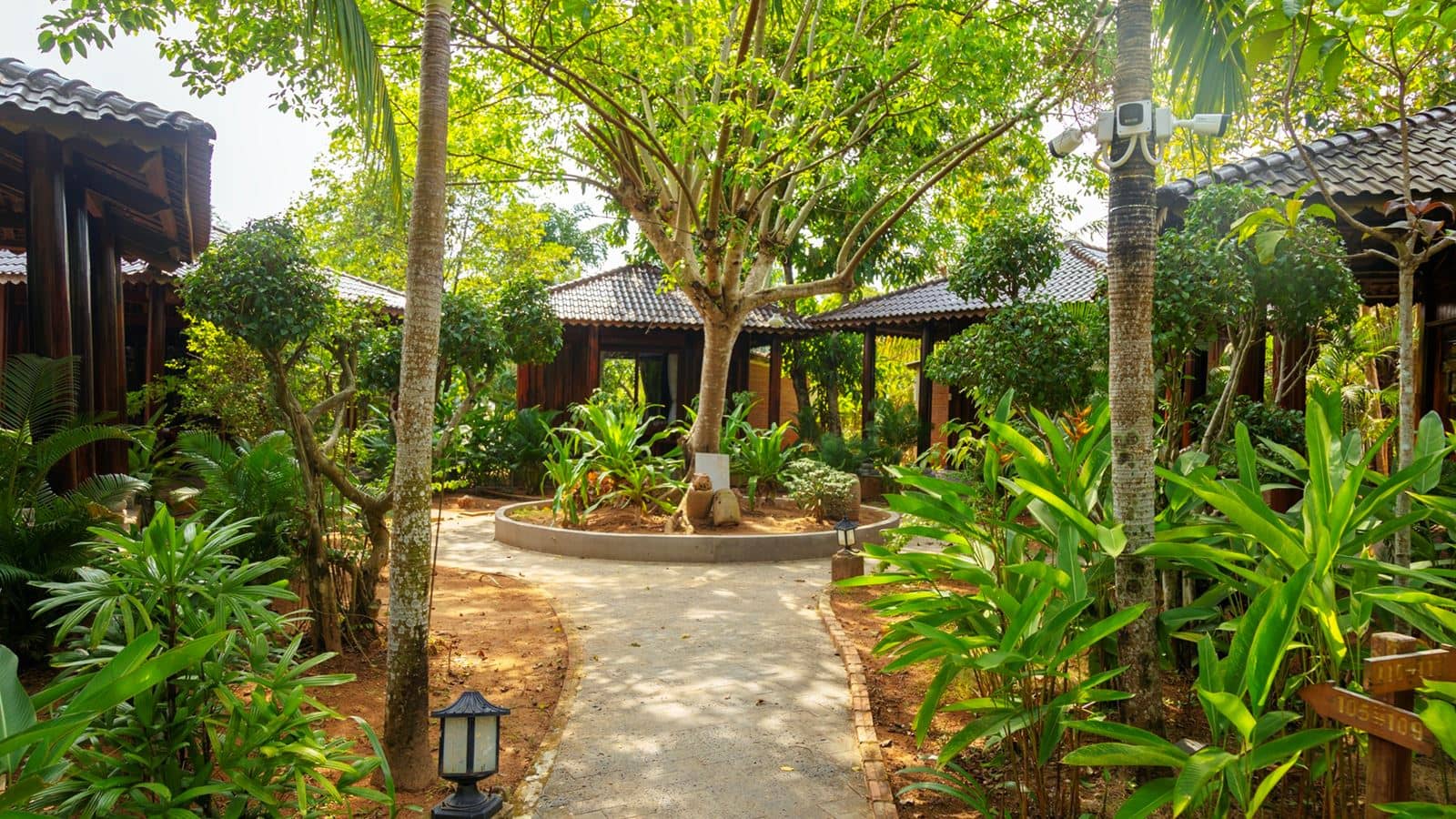 rooms-bungalow-garden-view-child-without-extra-bed