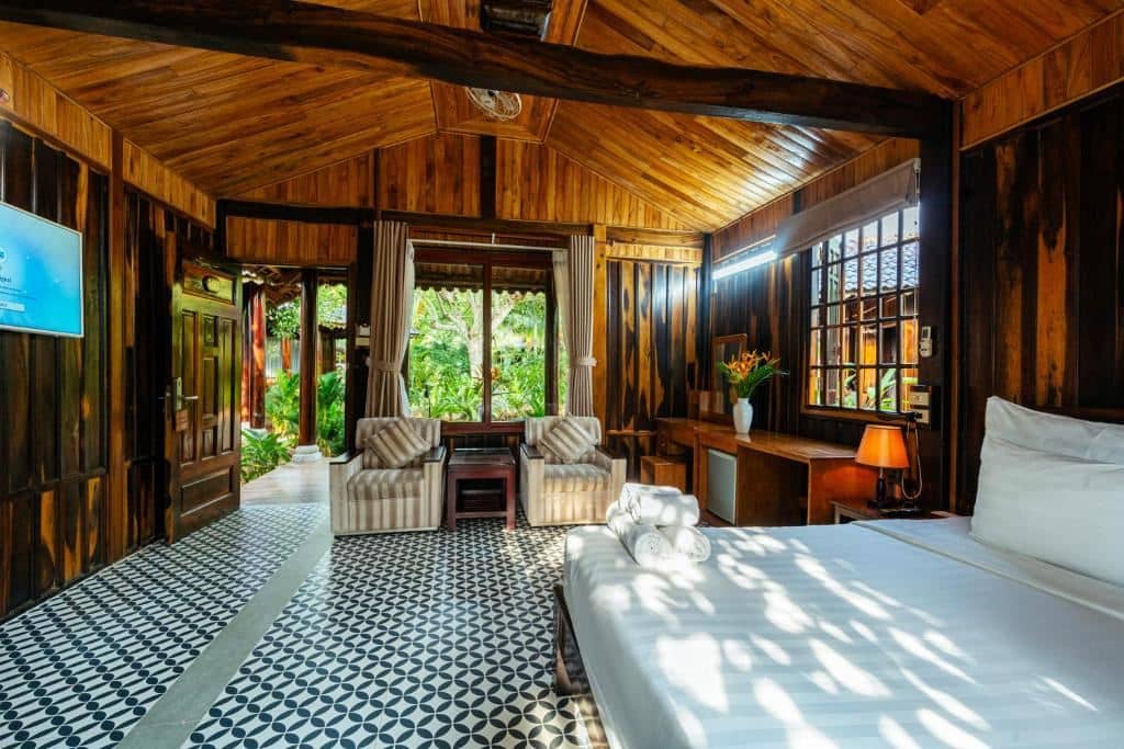 rooms-bungalow-triple-garden-view-no-extra-bed