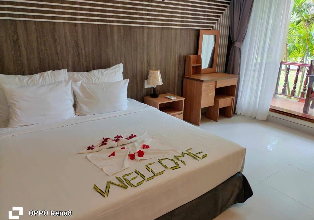 rooms-deluxe-triple-garden-view-no-extra-bed
