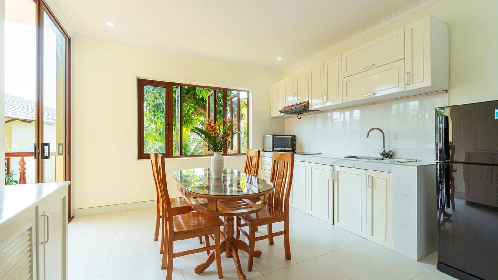 rooms-bungalow-family-suite-no-extra-bed