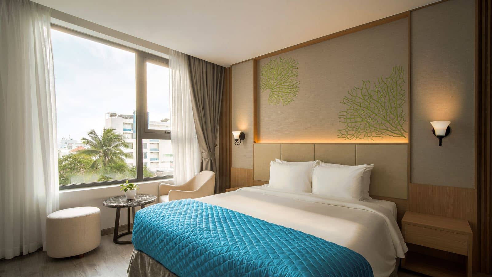 rooms-deluxe-seaview