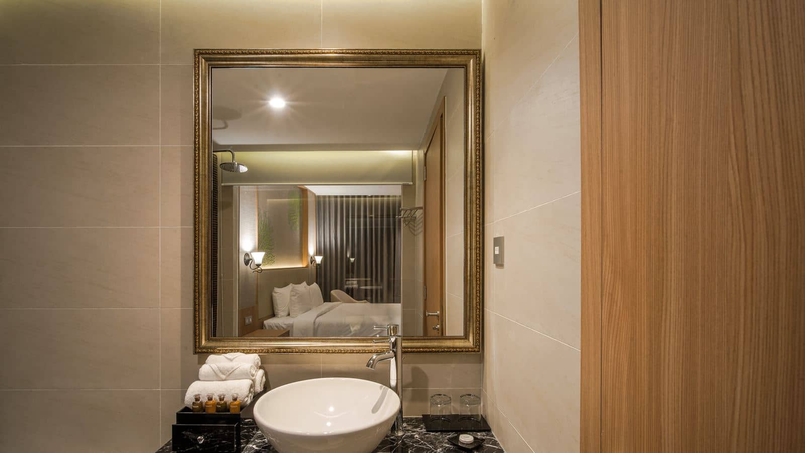 rooms-deluxe-seaview