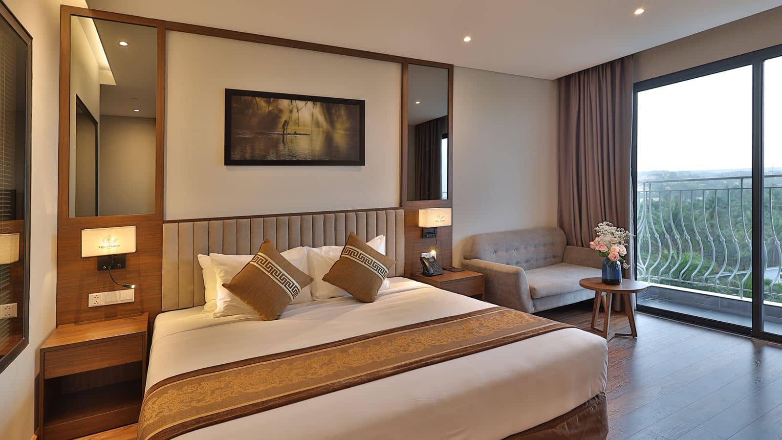 rooms-deluxe-partial-sea-view-with-balcony-child-without-extra-bed