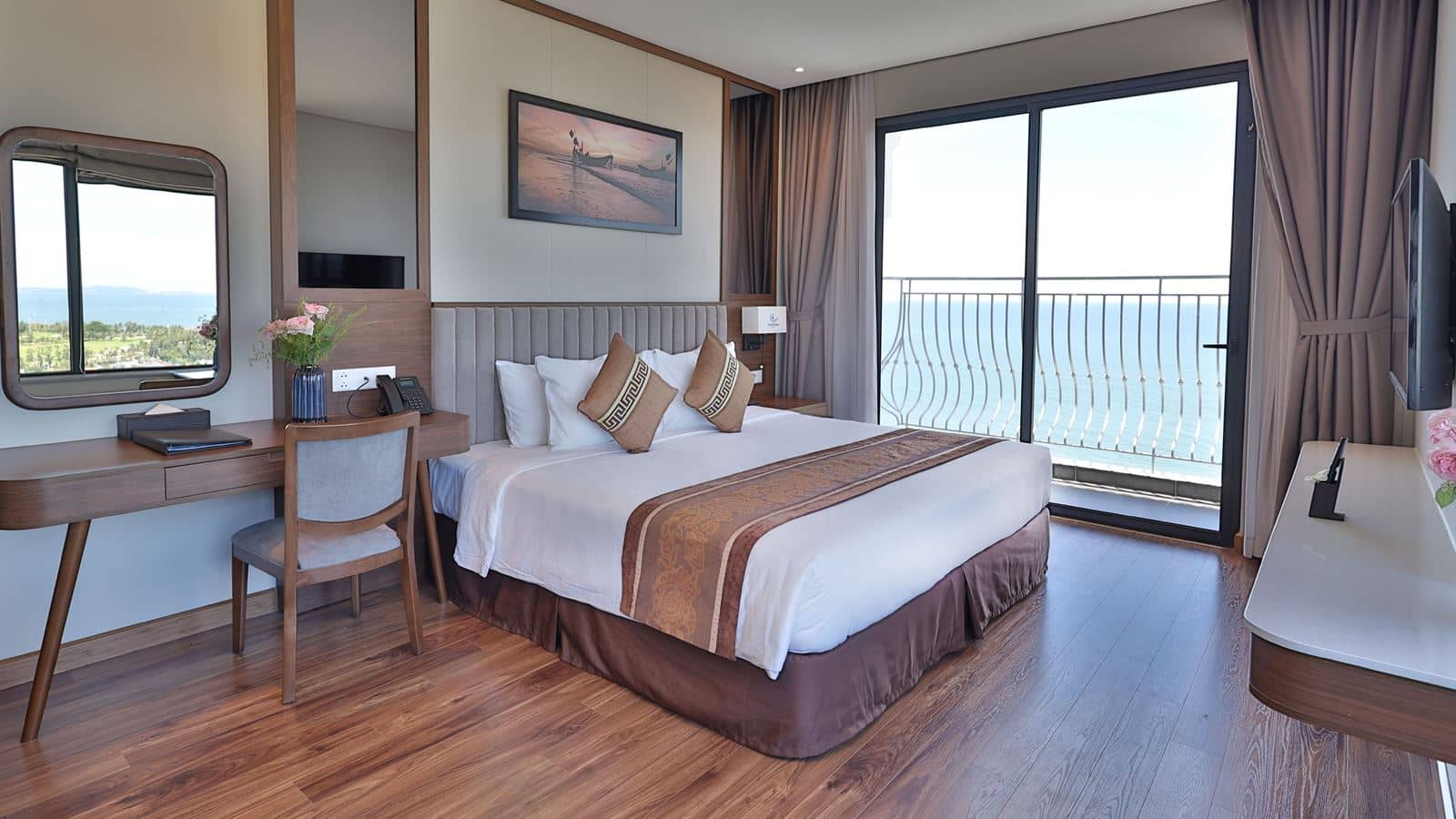 rooms-suite-double-ocean-view-with-balcony