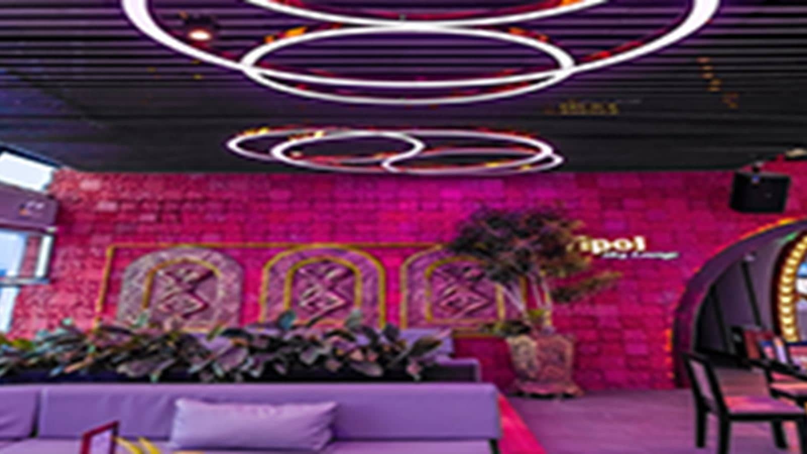 bars-vipol-rooftop-bistro