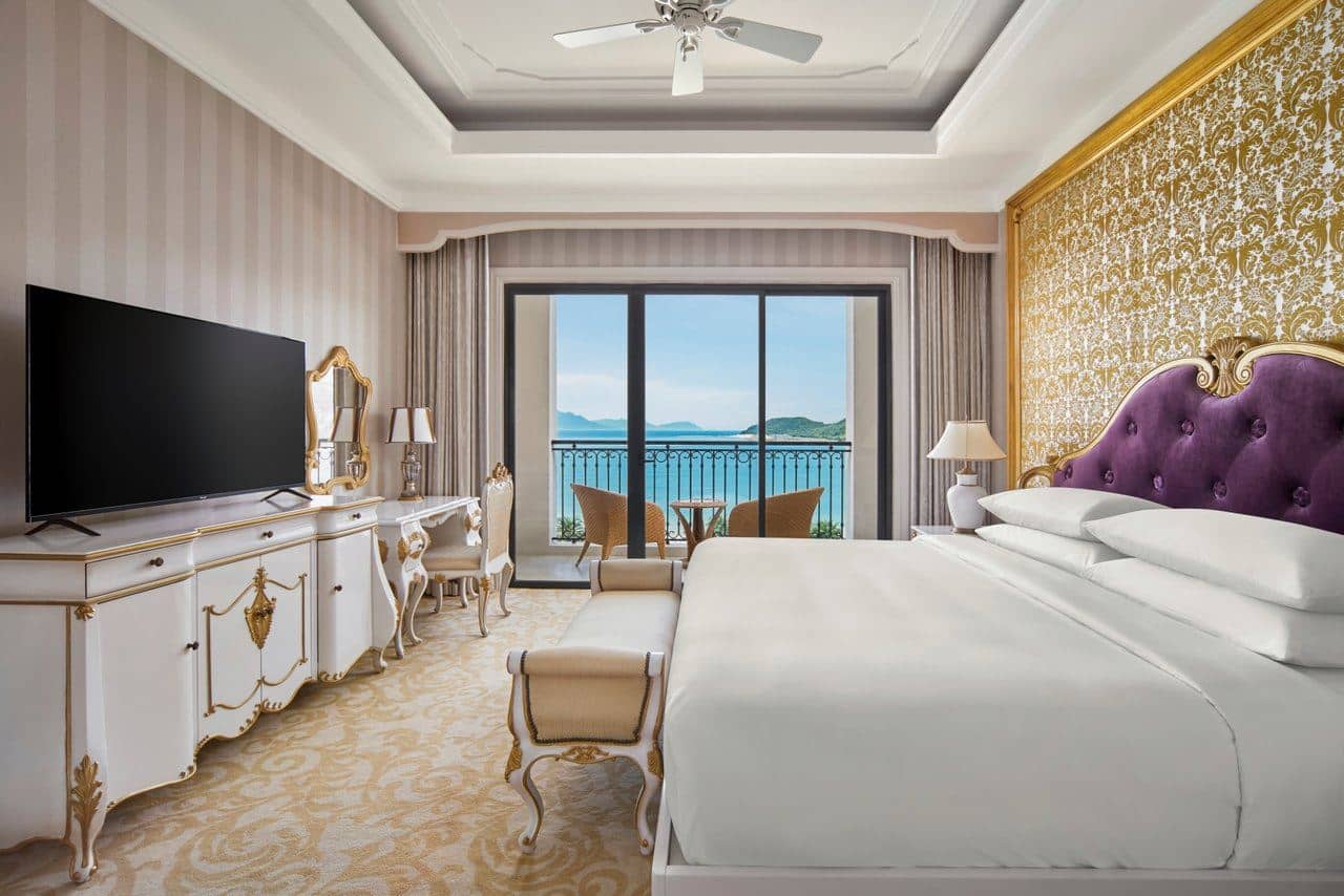 rooms-3bedroom-villa-ocean-view-no-extra-bed