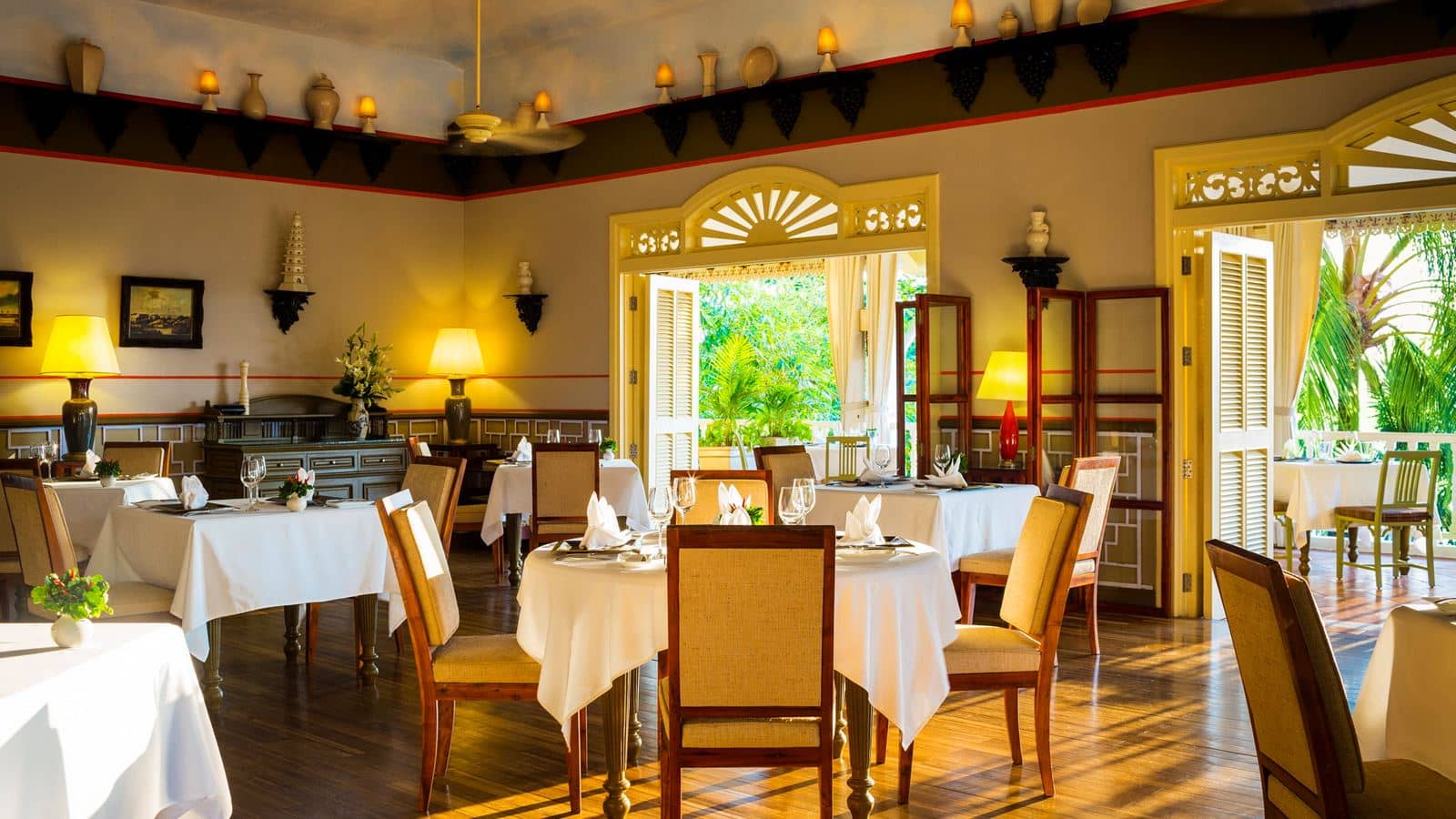 restaurants-the-pepper-tree