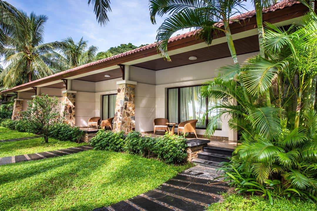 rooms-premier-beachfront-villa-with-private-pool-child-without-extra-bed