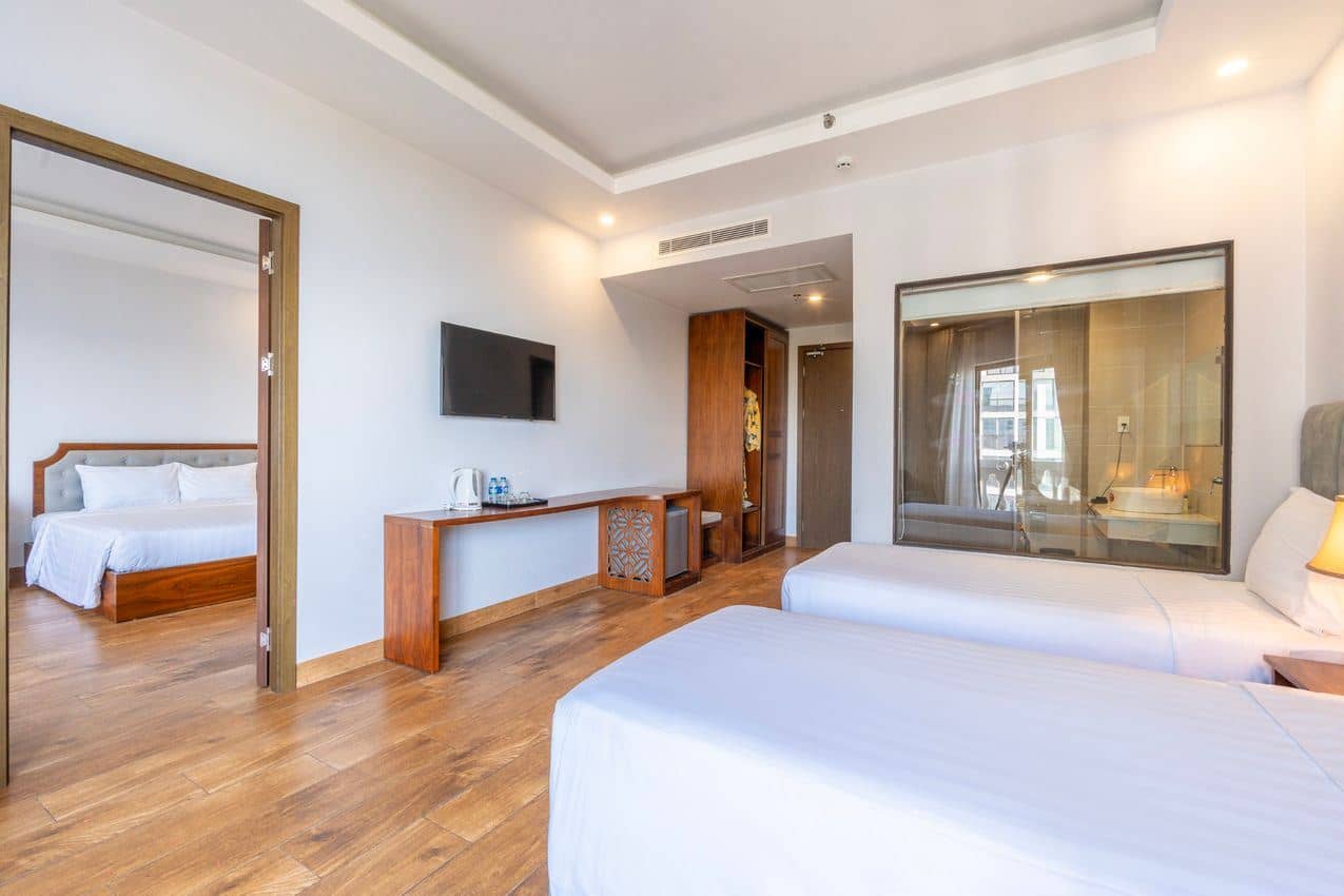 rooms-family-sea-view-connecting-room