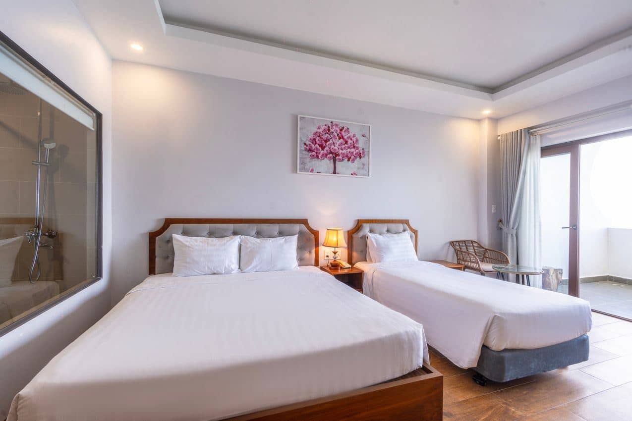 rooms-executive-sea-view-triple