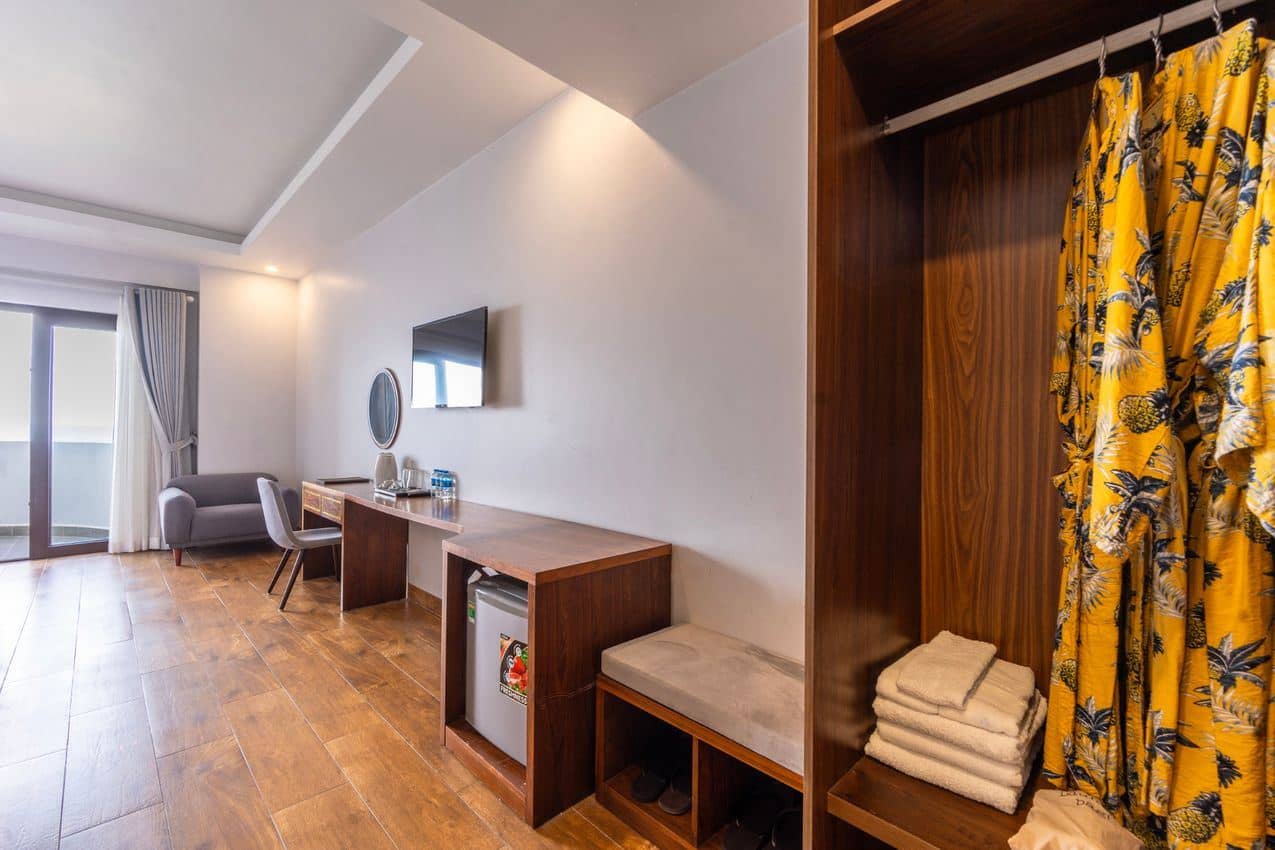 rooms-suite-oceanfront