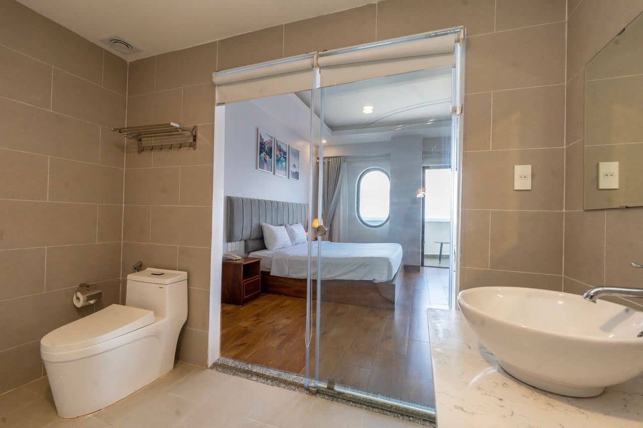 rooms-suite-oceanfront