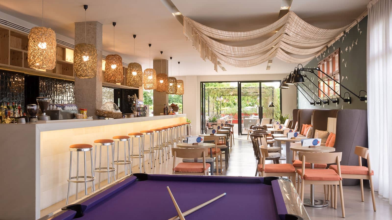 bars-lobby-bar