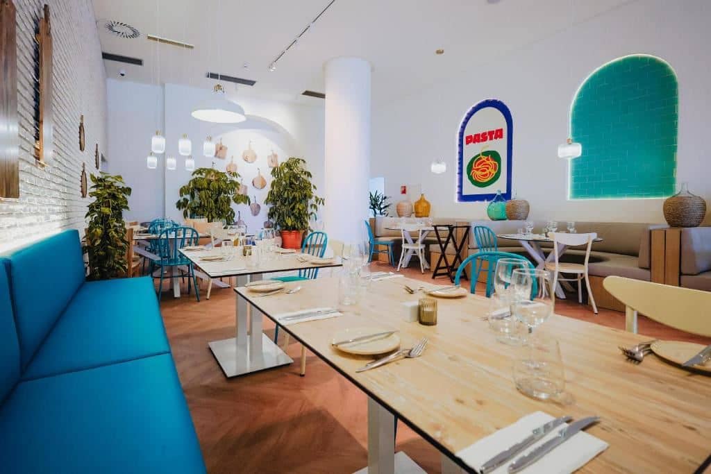 restaurants-restaurants
