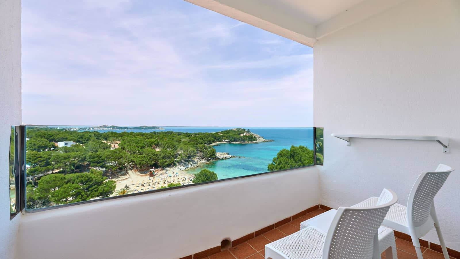 rooms-double-superior-sea-view-with-balcony