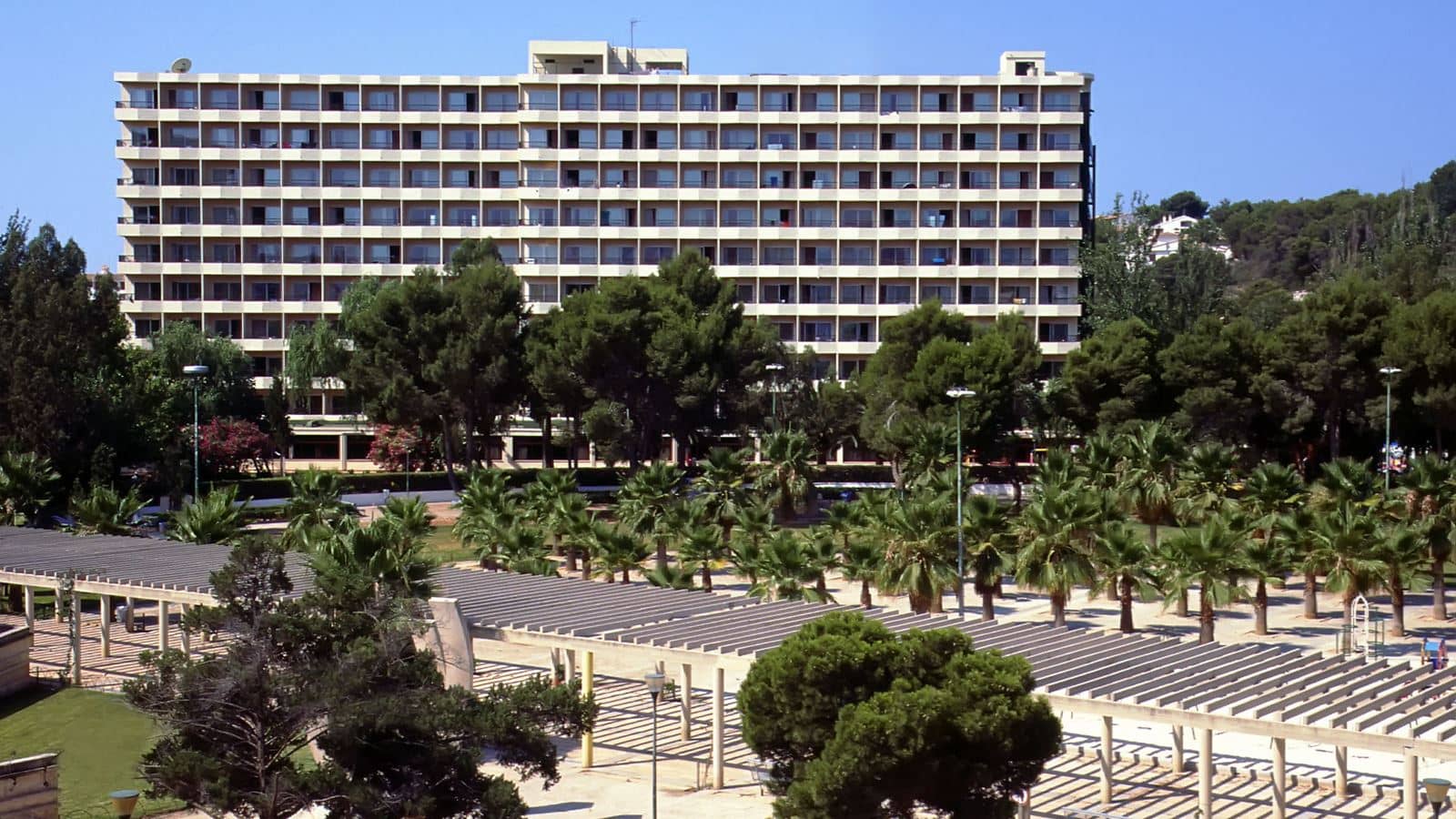 general-main-building