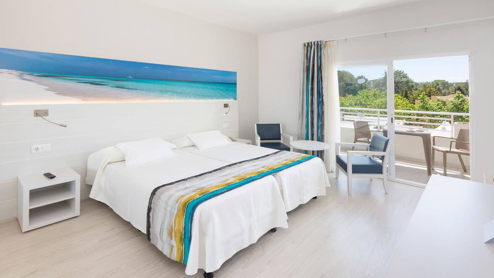 rooms-double-balcony-or-terrace