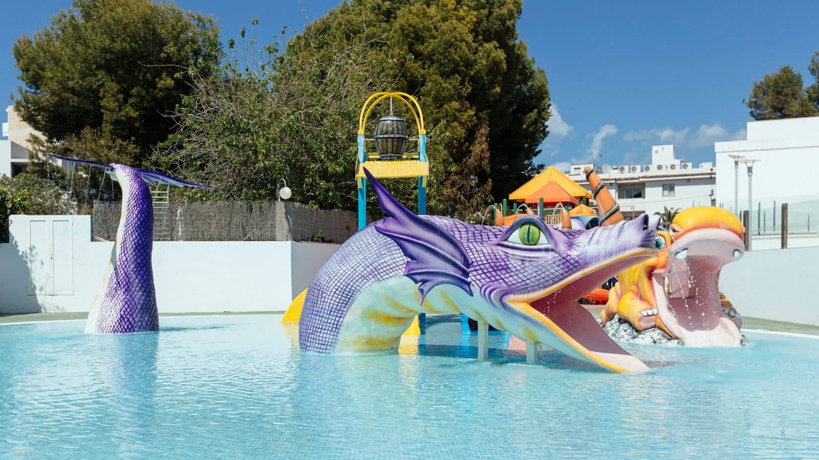 pools-outdoor-childrens-pool