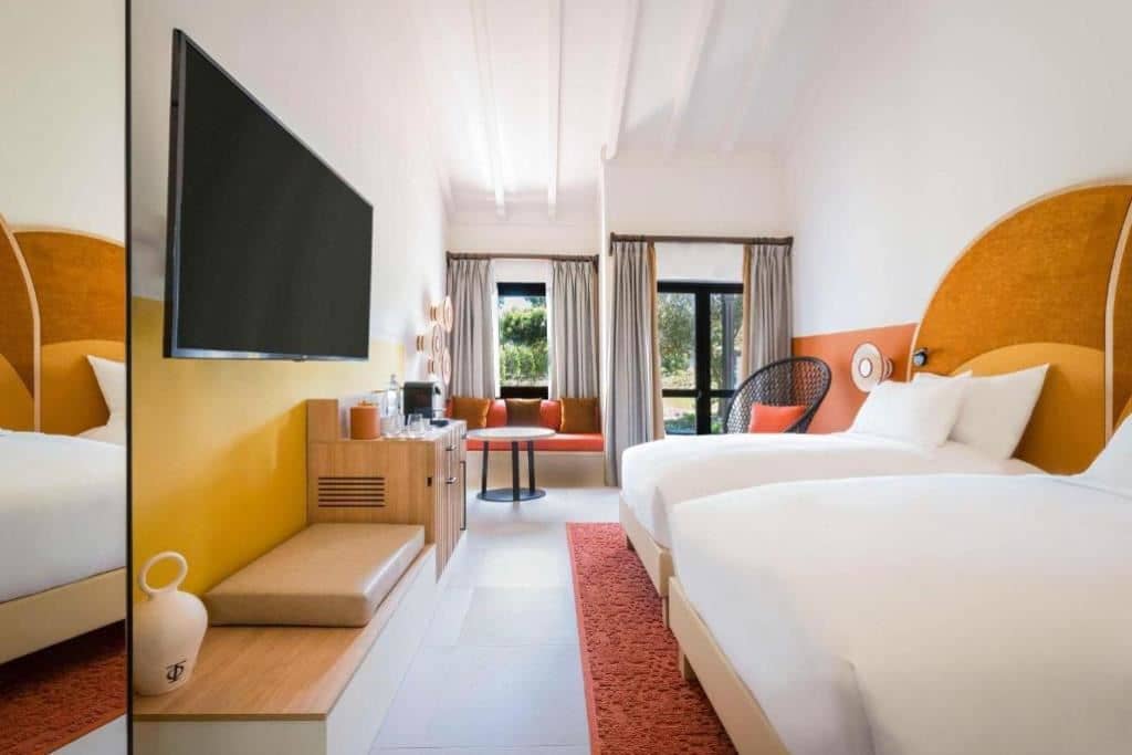 rooms-single-room-comfy