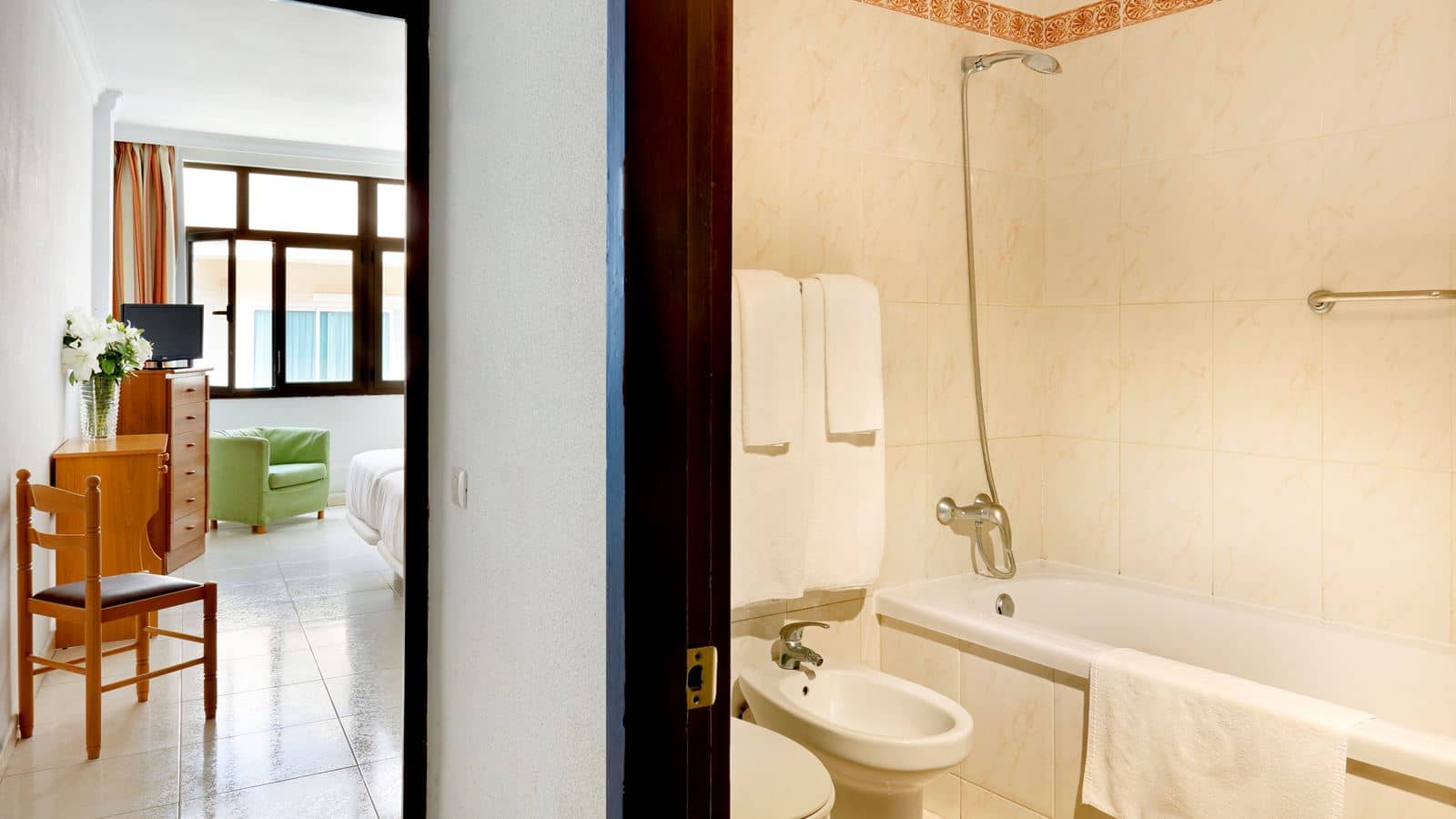 rooms-double-room
