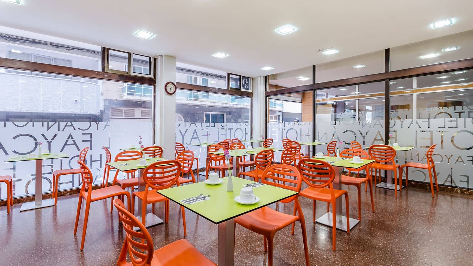 restaurants-cafetería
