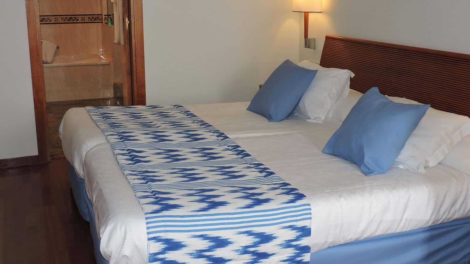 rooms-suite
