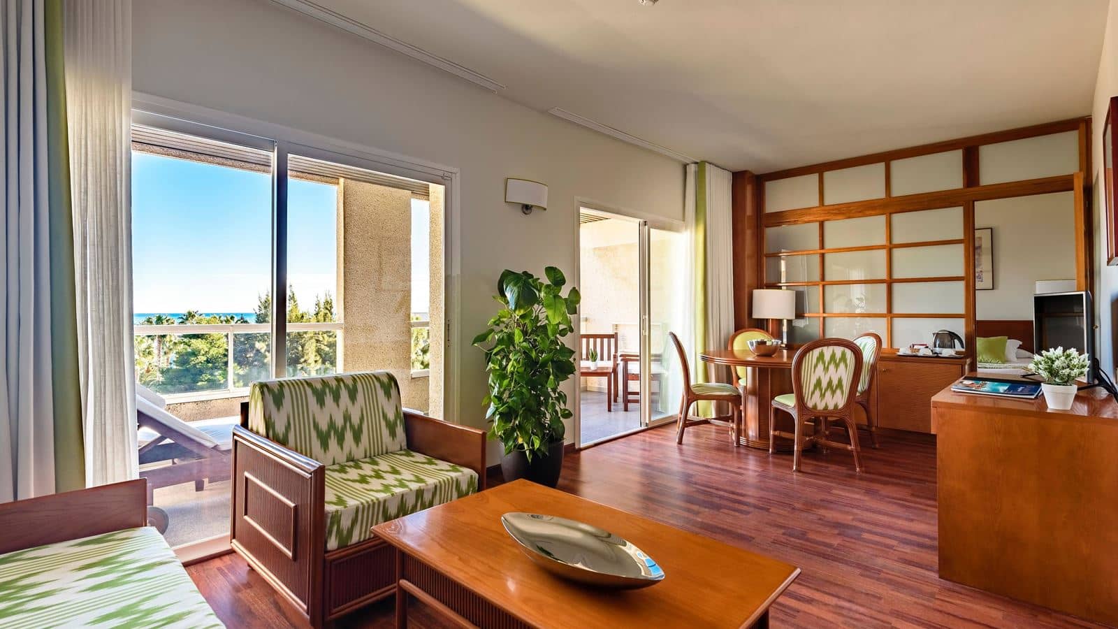 rooms-suite