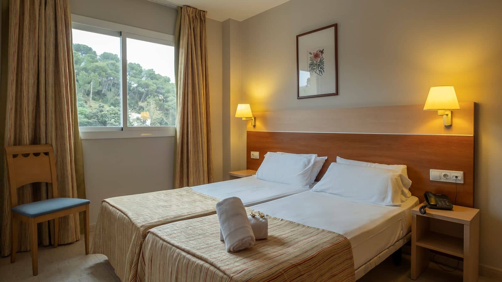 rooms-apartment-25-pax
