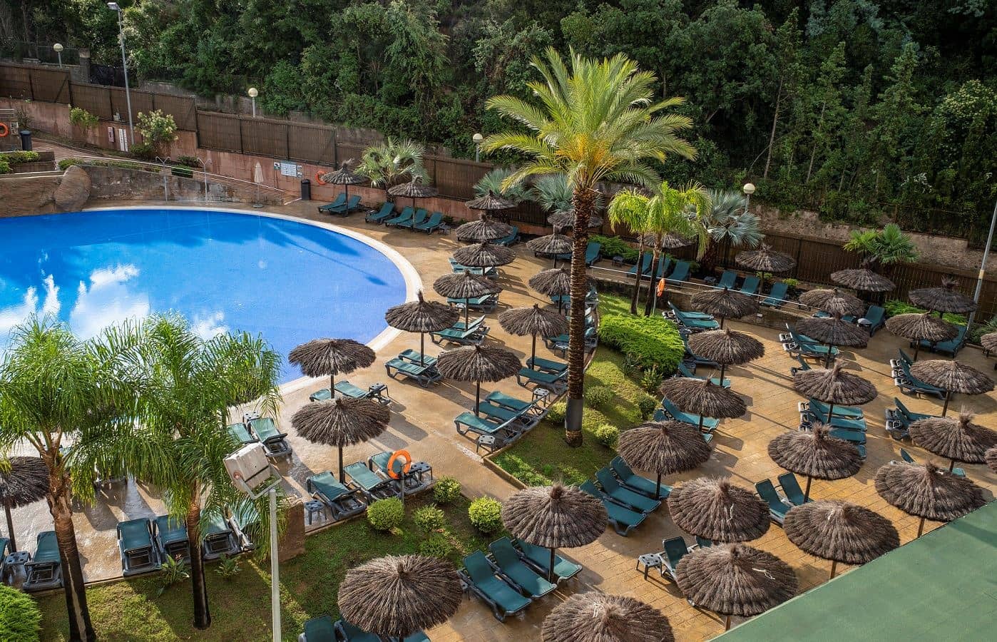 pools-outdoor-pool