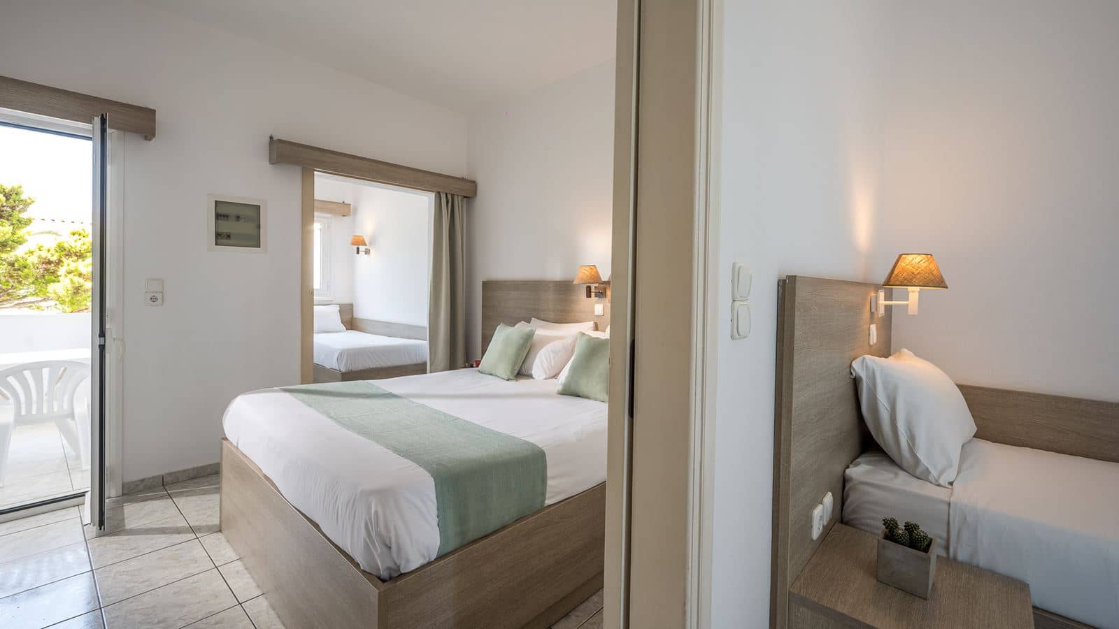 rooms-family-room