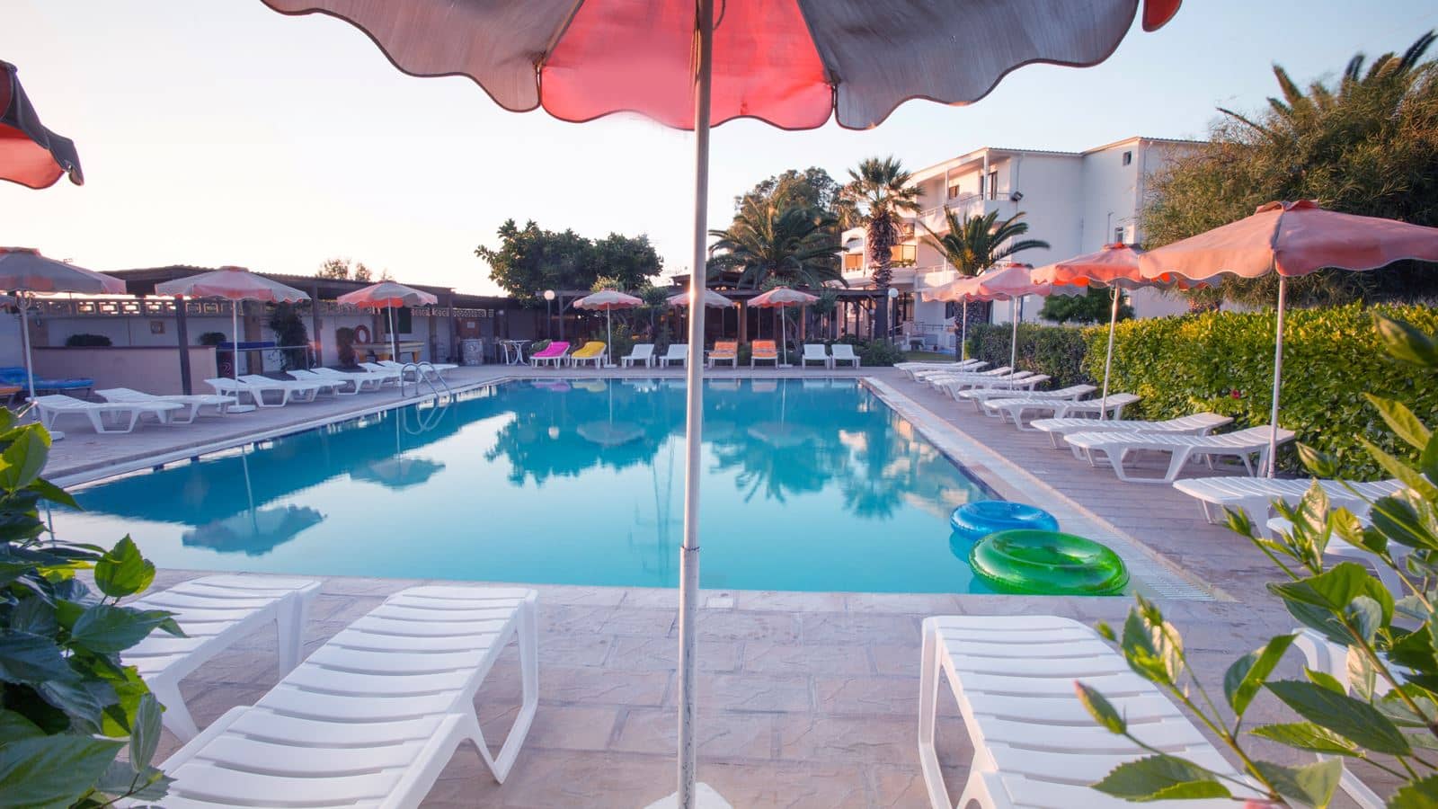 pools-outdoor-pool