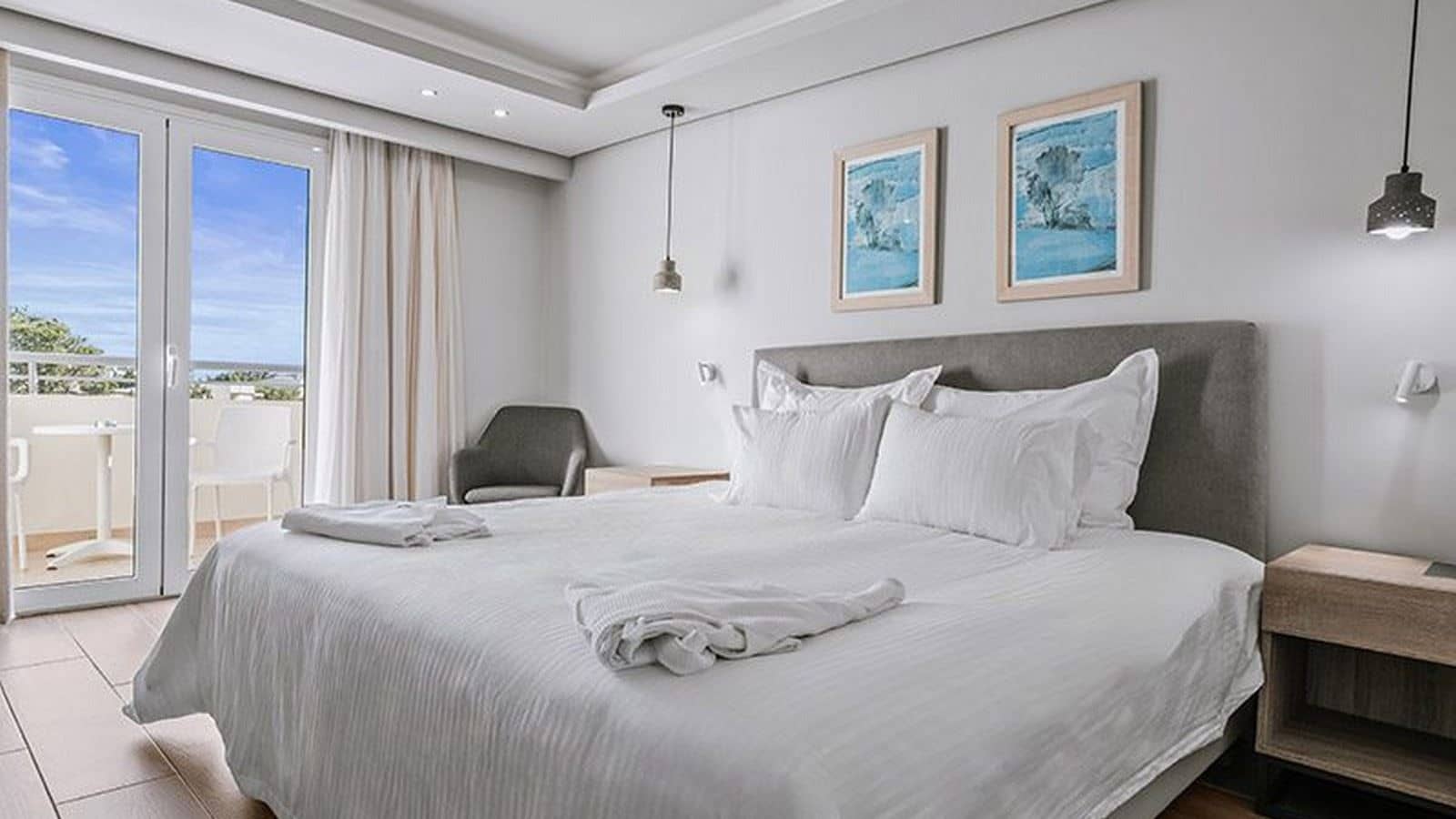 rooms-superior-singleuse-seaview