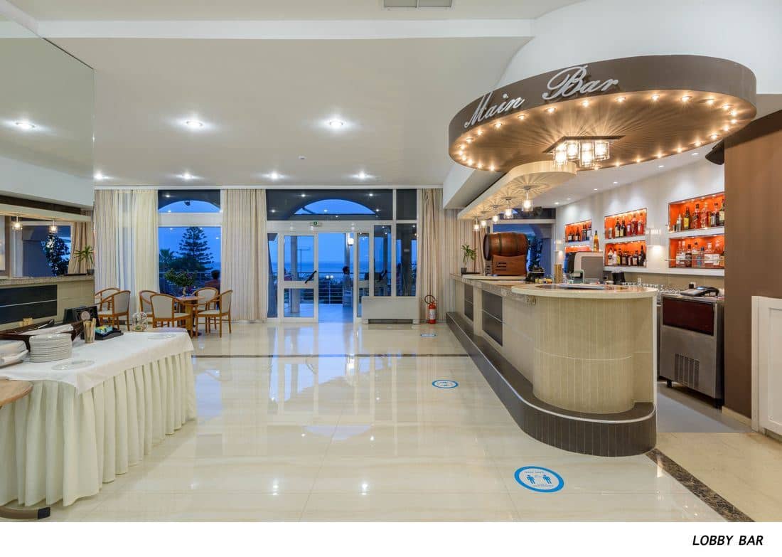 bars-apollo-lobby-bar
