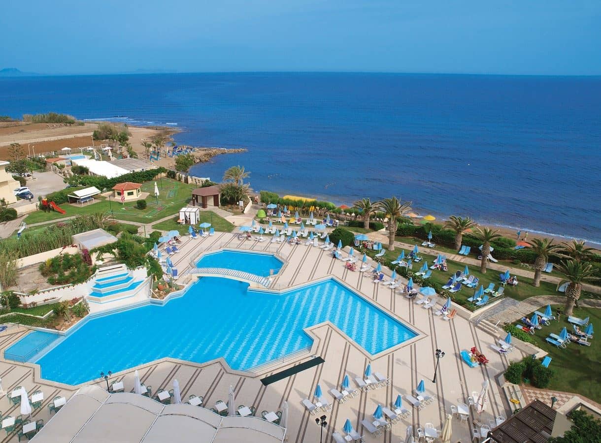 pools-outdoor-pool