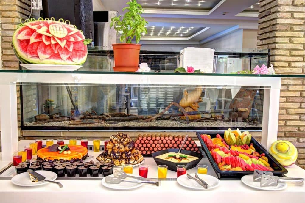 restaurants-restaurants