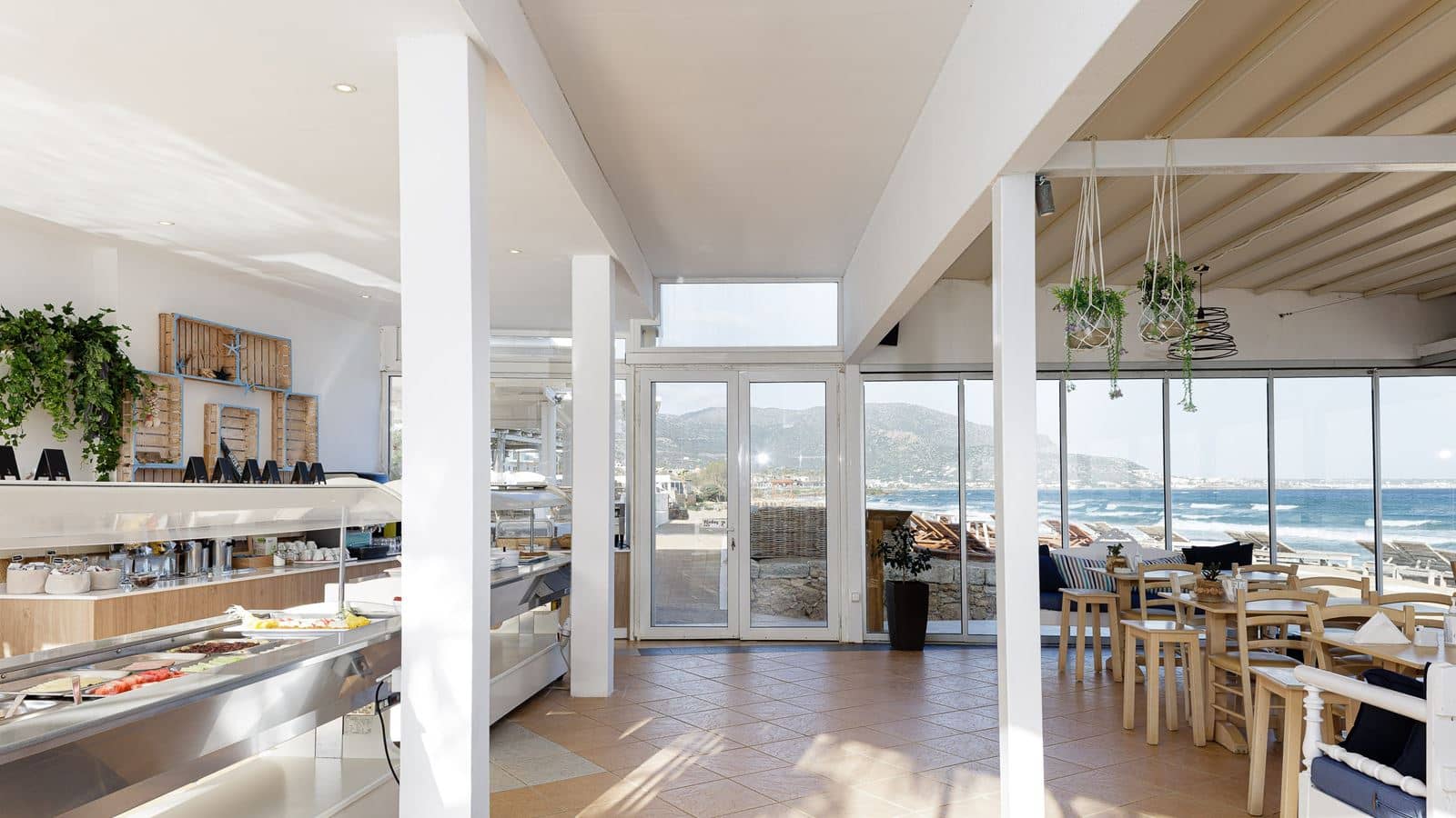 restaurants-theo-star-beach-hotel-restaurant