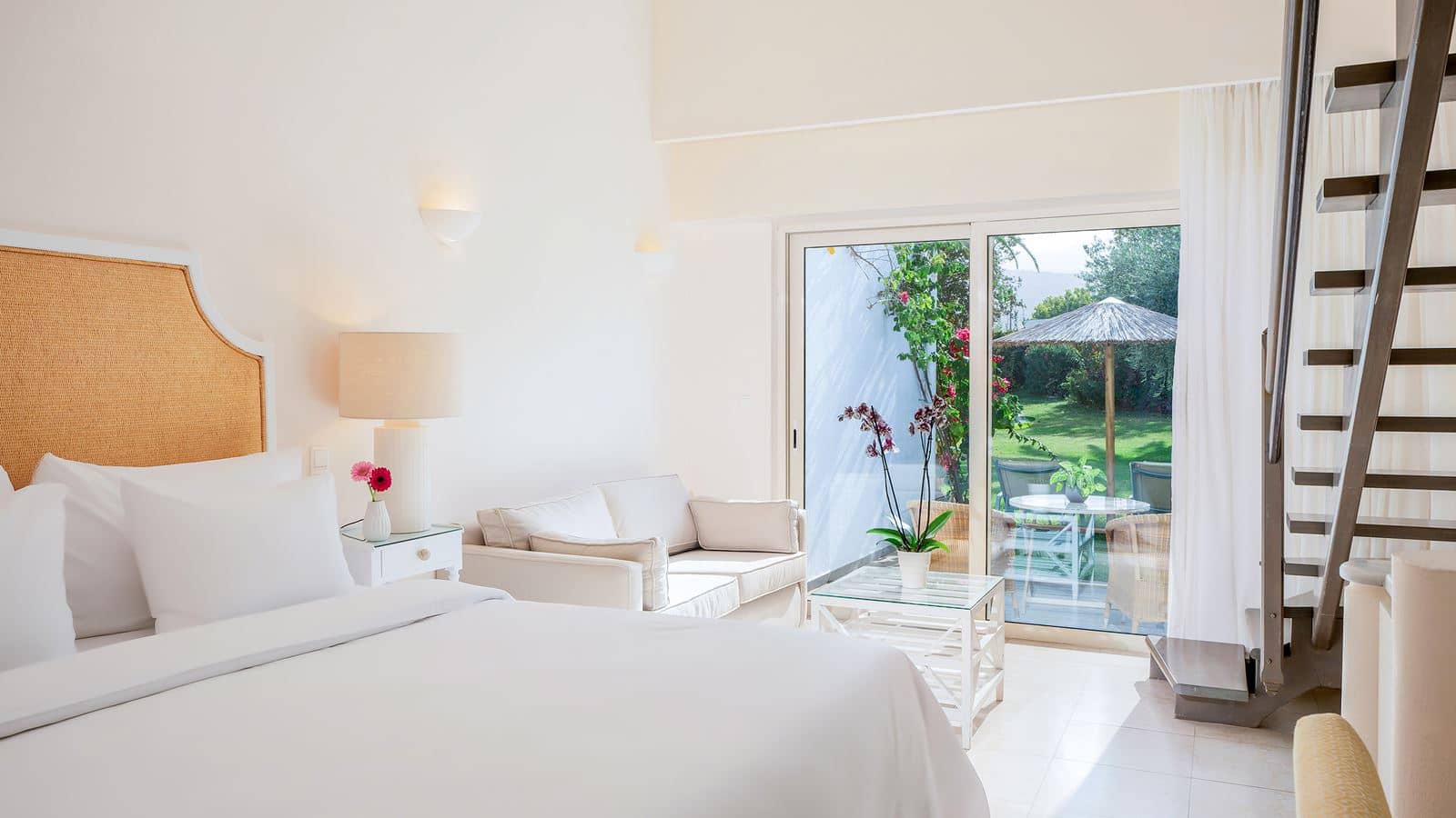 rooms-maisonette-garden-view