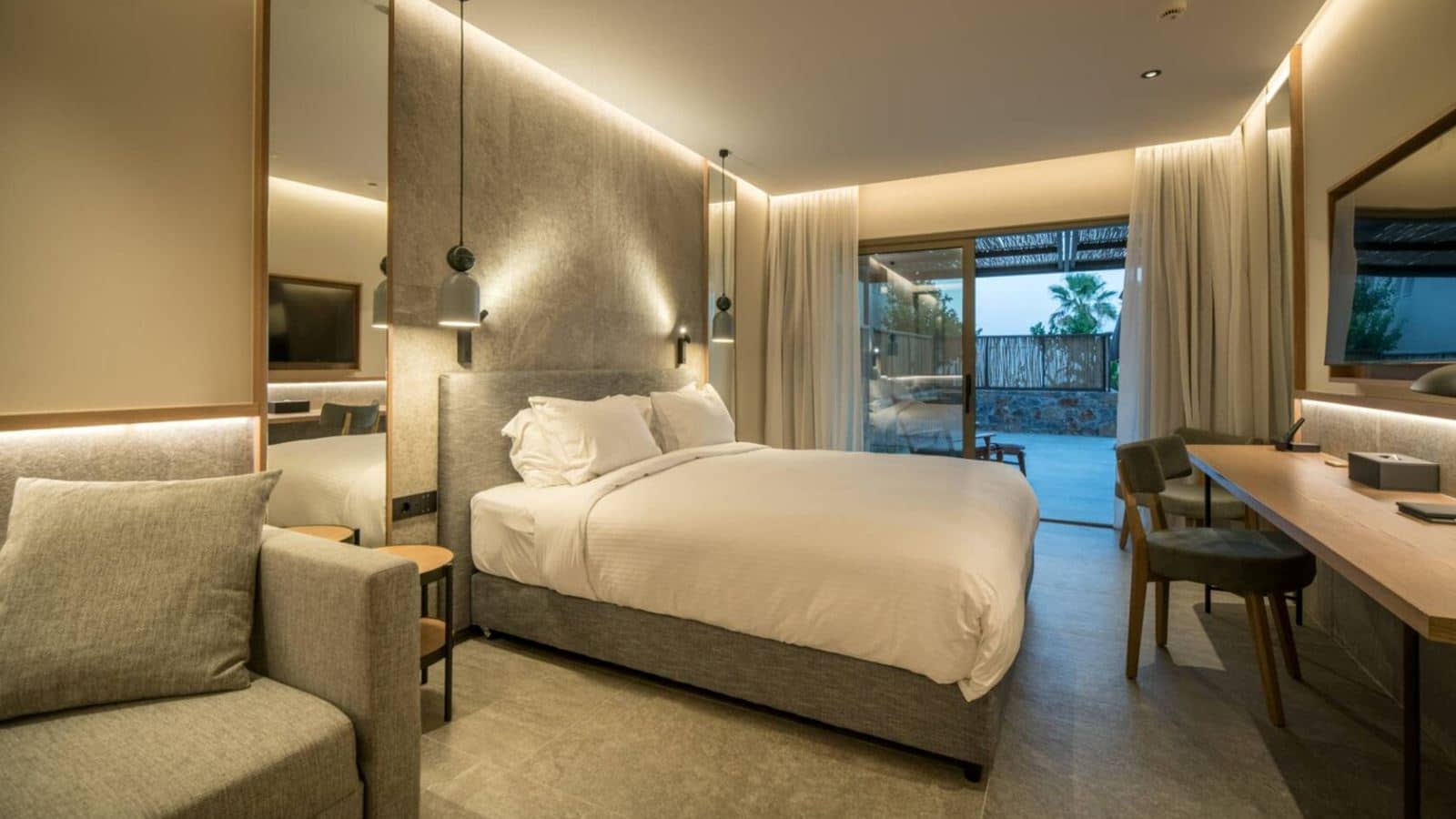 rooms-garden-oasis-suite-gardenview-privatepool