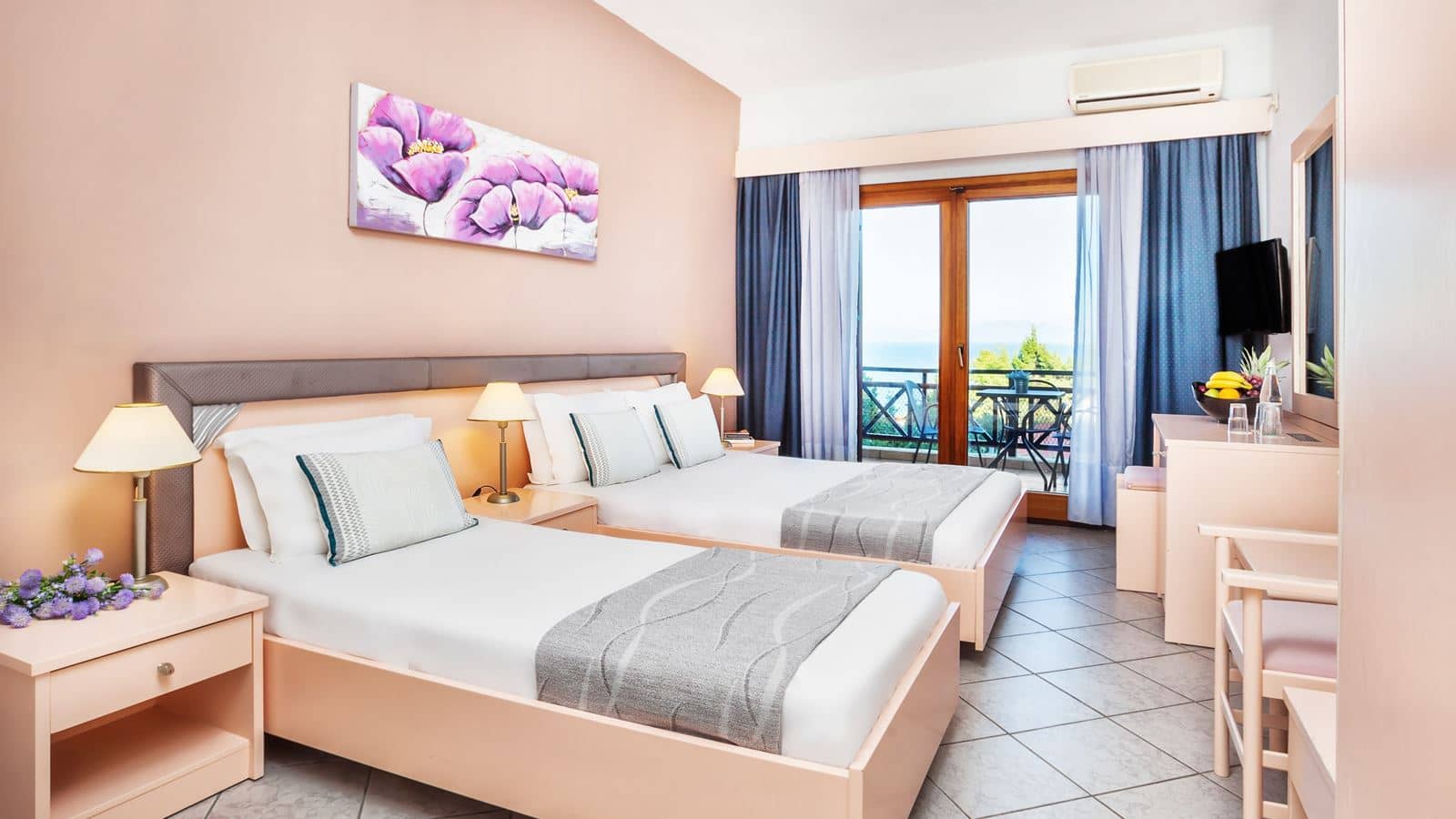 rooms-family-room
