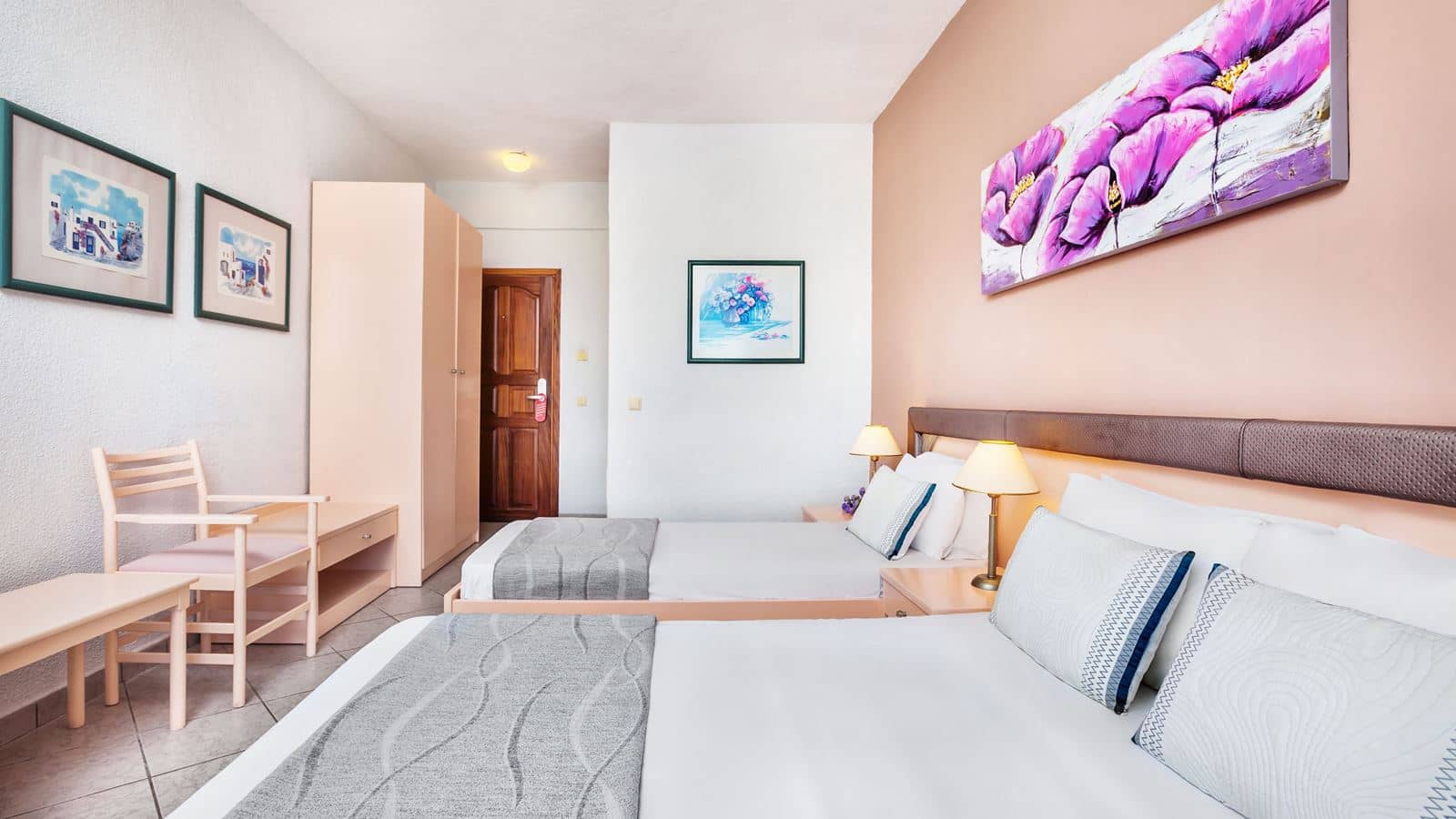rooms-family-room