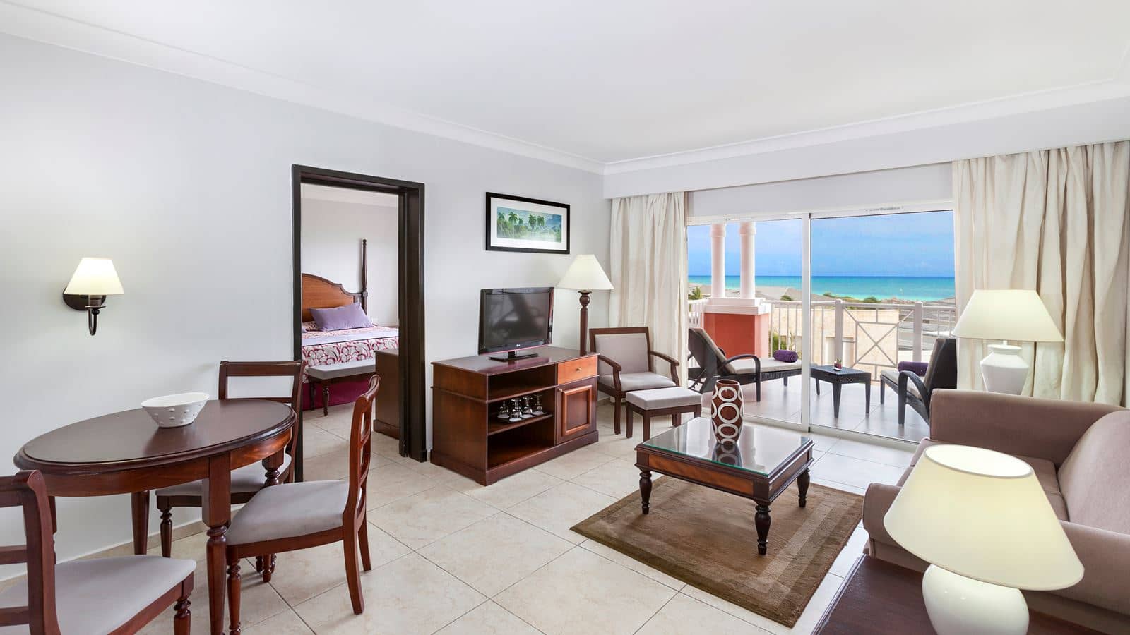 rooms-suite-royal-service