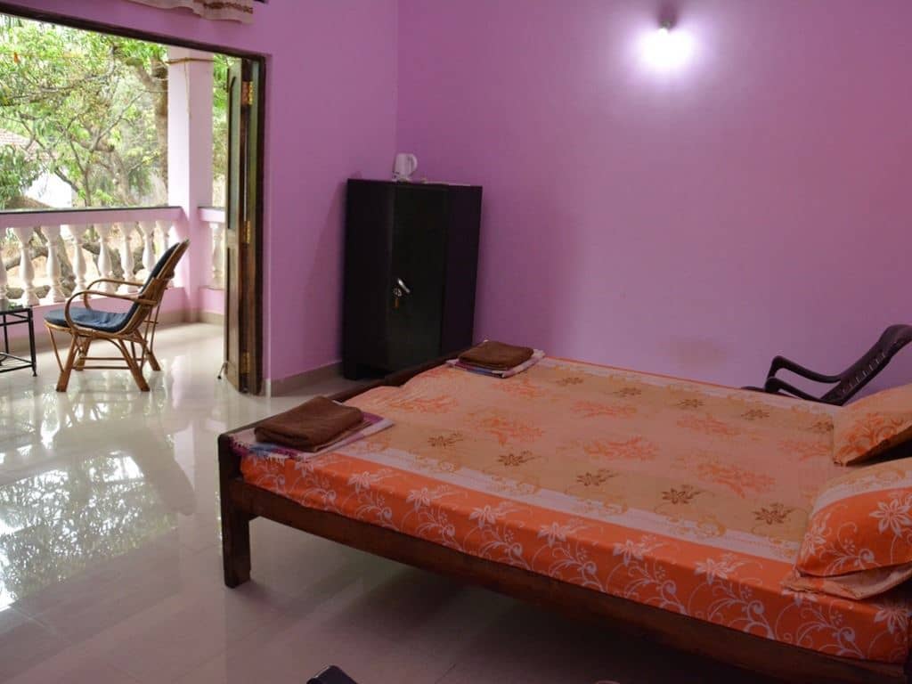 rooms-standard-ac-room