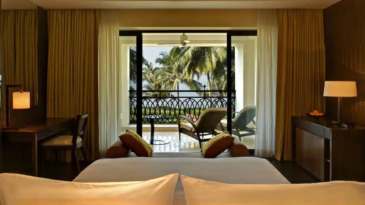 rooms-bay-view