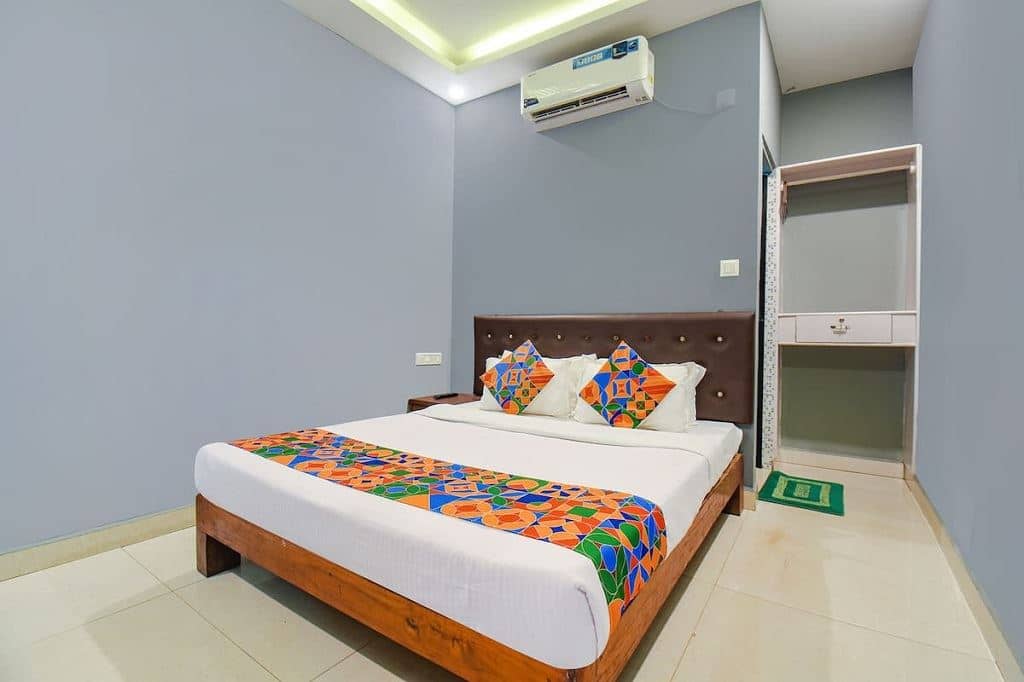 rooms-deluxe-ac