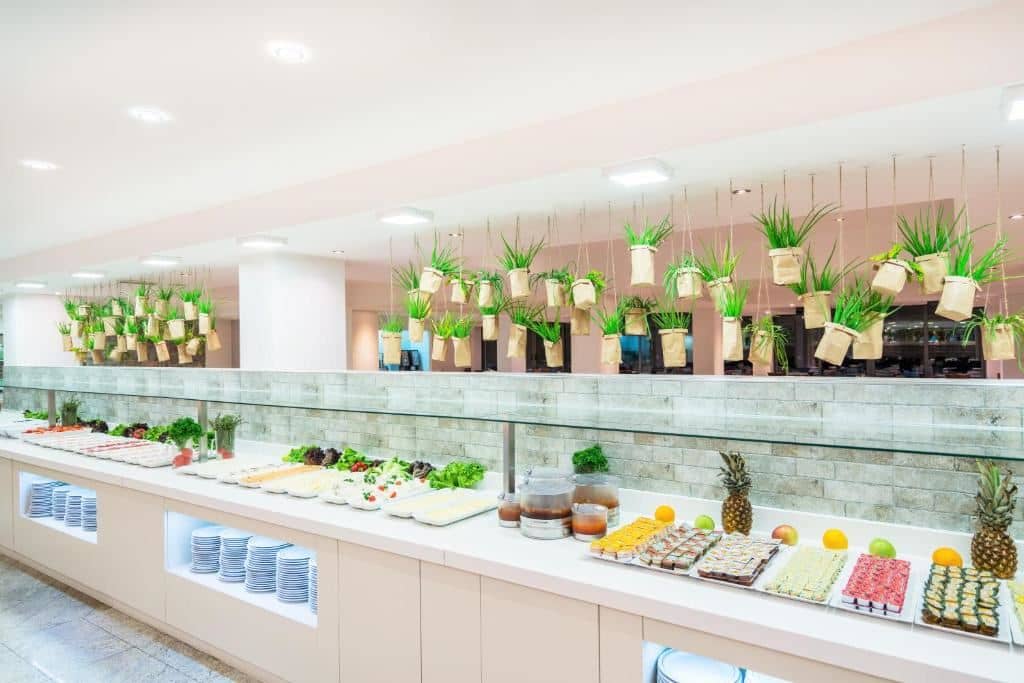 restaurants-grand-restaurant