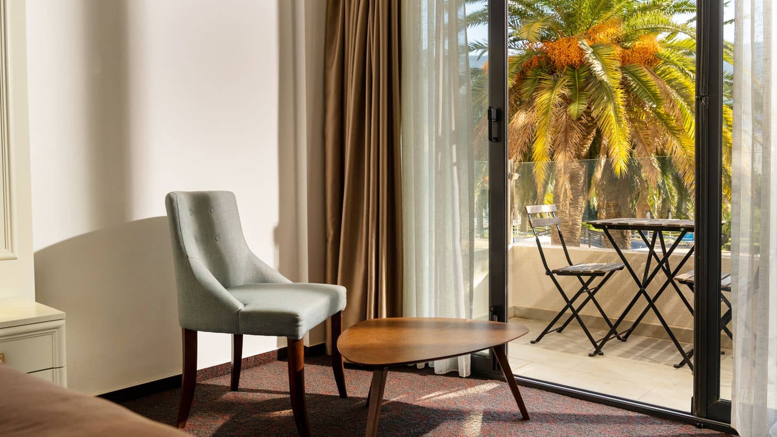 rooms-double-room-garden-view-priority-location